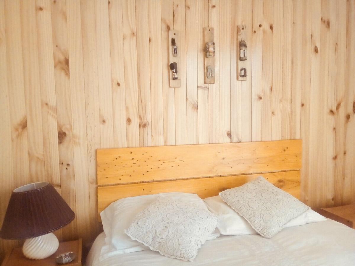 Hostal Los Pioneros Пуерто-Наталес Екстер'єр фото